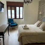 Hotel Leyendas Del Pirineo