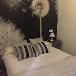 Leyendas Del Pirineo Hotell