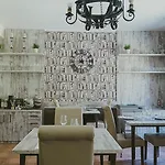 Hotell Leyendas Del Pirineo 3*