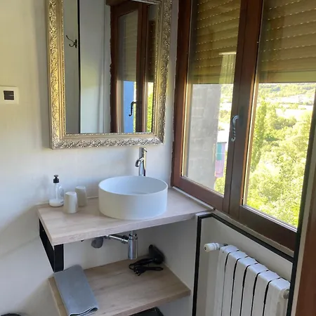 Hotel Leyendas Del Pirineo Fiscal