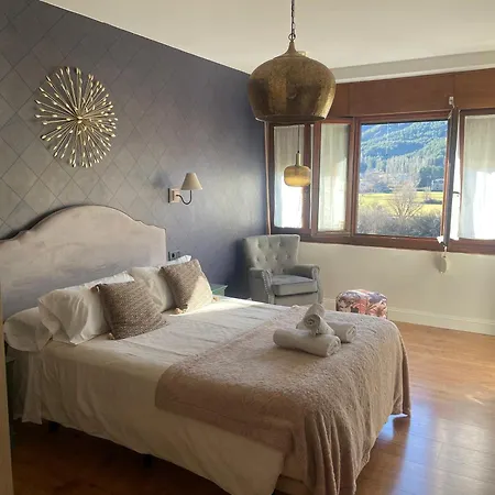 Hotel Leyendas Del Pirineo