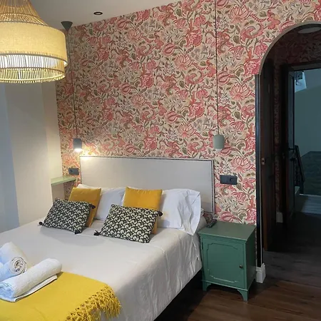 Leyendas Del Pirineo Otel