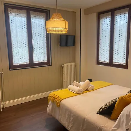 Hotel Leyendas Del Pirineo