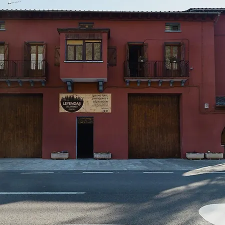 Leyendas Del Pirineo Hotel 3*