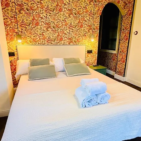 Hotel Leyendas Del Pirineo