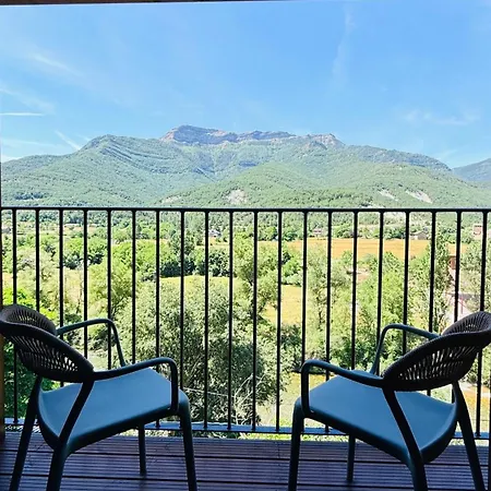 Hotel Leyendas Del Pirineo Fiscal