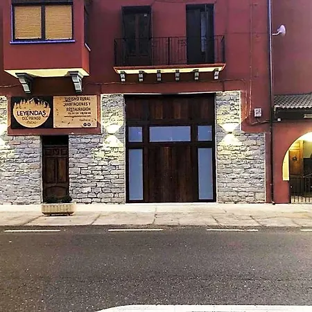 Leyendas Del Pirineo Szálloda 3*