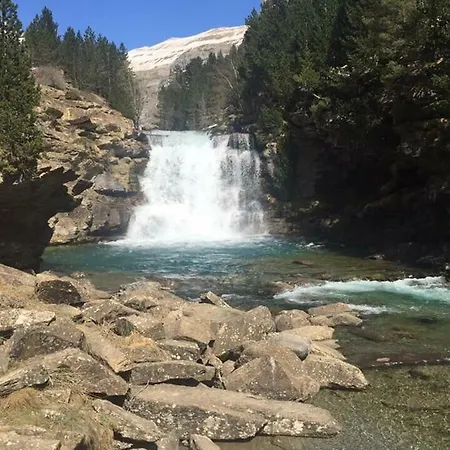 Leyendas Del Pirineo 3* Fiscal