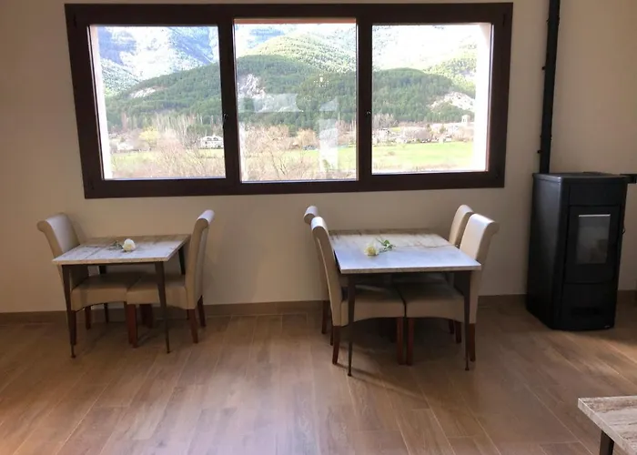Leyendas Del Pirineo Ξενοδοχείο Fiscal