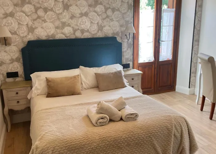 Leyendas Del Pirineo Hotell Fiscal