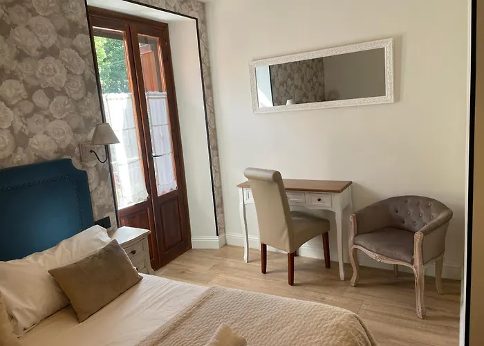 Hotell Leyendas Del Pirineo Fiscal