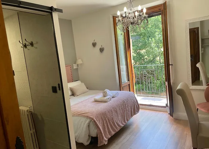 Leyendas Del Pirineo 3* Fiscal