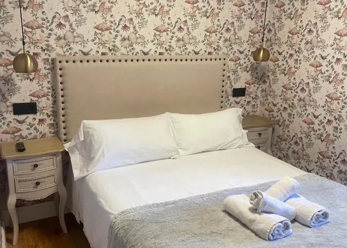 Leyendas Del Pirineo Hotell Fiscal