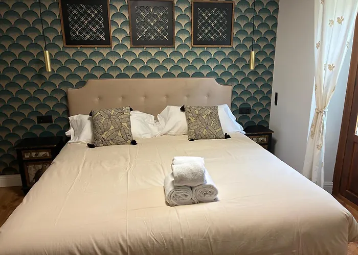 Leyendas Del Pirineo Hotell 3*