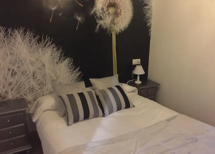 Leyendas Del Pirineo Hotell