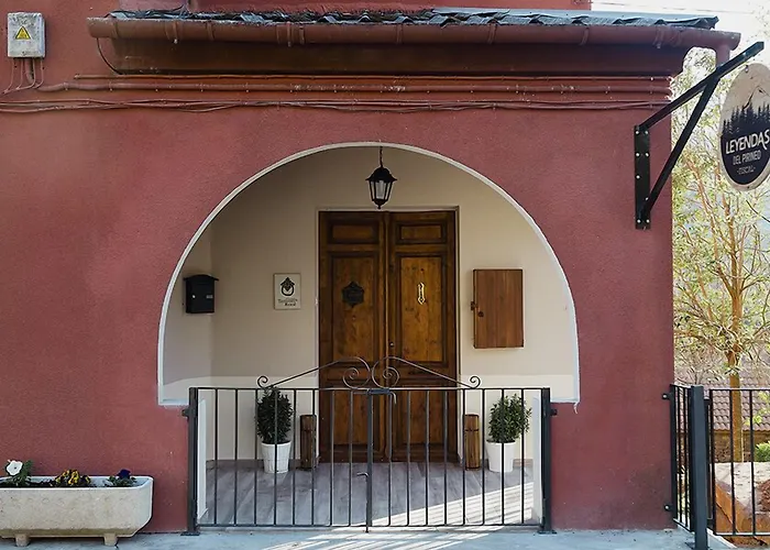 Leyendas Del Pirineo Hotell Fiscal